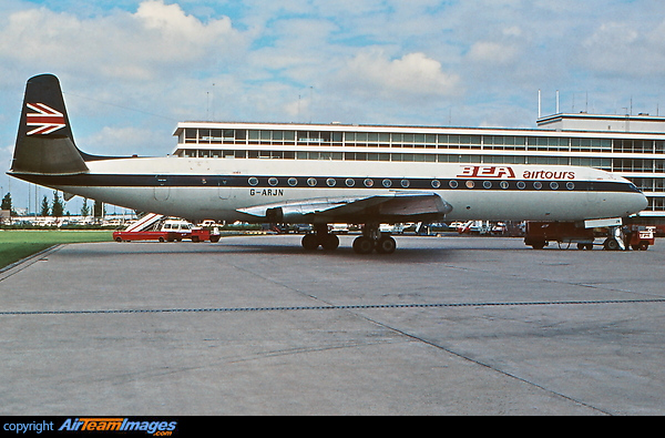 de Havilland DH106 Comet 4B de Havilland DH106 Comet 4B