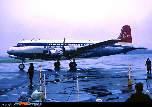 Douglas C-54B-10-DO Skymaster Douglas C-54B-10-DO Skymaster