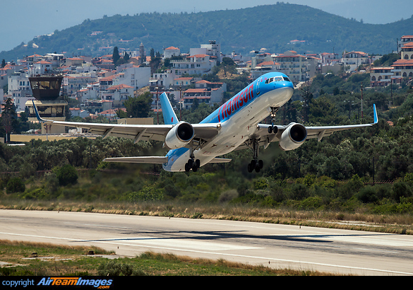 Boeing 757-204 Boeing 757-204