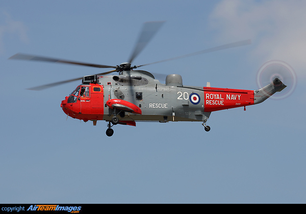 771 NAS Culdrose based Sea King HU.5SAR departing from the Yeovilton Air Day Sea King HU5SAR