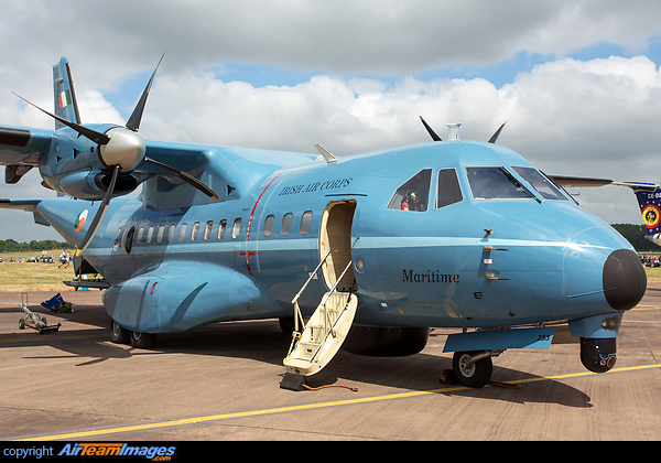 CASA CN-235-100M CASA CN-235-100M