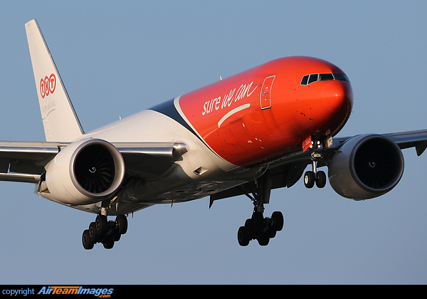 Boeing 777-FHT Boeing 777-FHT