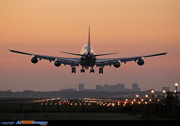 Boeing 747-406M Boeing 747-406M