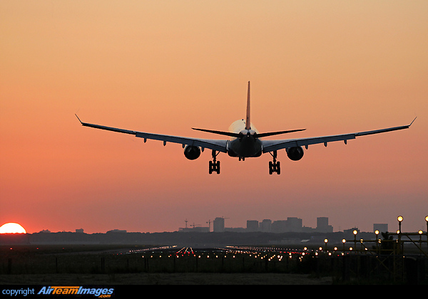 Airbus A330-343X Airbus A330-343X