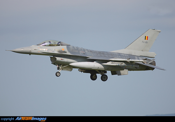 F-16AM Fighting Falcon F-16AM Fighting Falcon