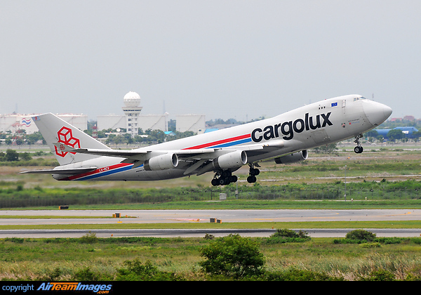 Boeing 747-4R7F/SCD Boeing 747-4R7F/SCD