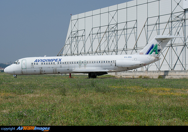McDonnell Douglas DC-9-33 McDonnell Douglas DC-9-33