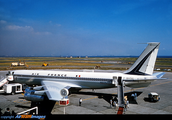 Boeing 707-328 Boeing 707-328