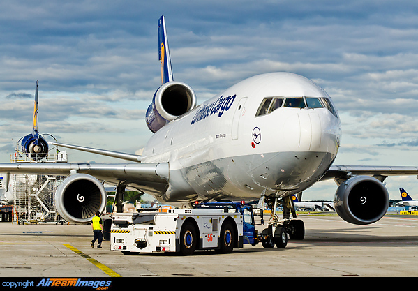 Push-back in progress. McDonnell Douglas MD-11F