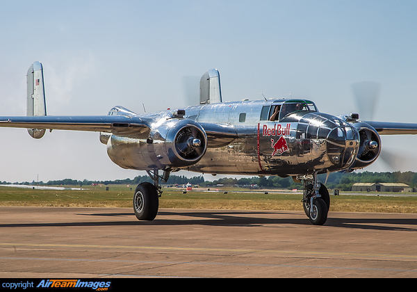 North American B-25J Mitchell North American B-25J Mitchell