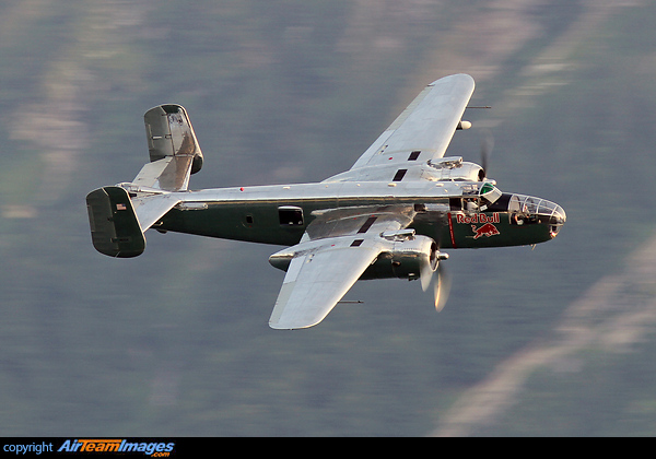 North American B-25J Mitchell North American B-25J Mitchell