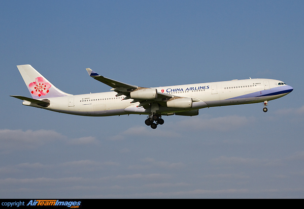 Airbus A340-313X Airbus A340-313X