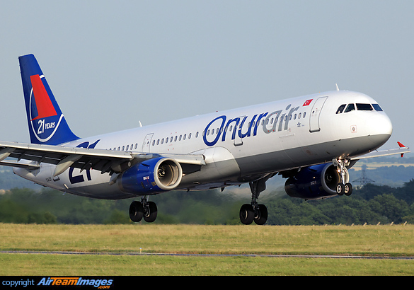 "21 Years" markings Airbus A321-231