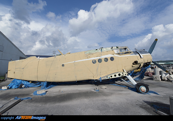 Antonov An-2 Antonov An-2