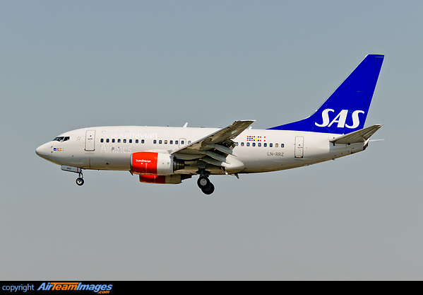 Boeing 737-683 Boeing 737-683