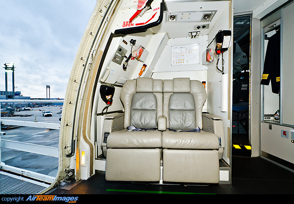 The two galley seats in the MD-11 freighter! Imagine the door could stay open and you had a view down on the world from there during the flight... McDonnell Douglas MD-11F