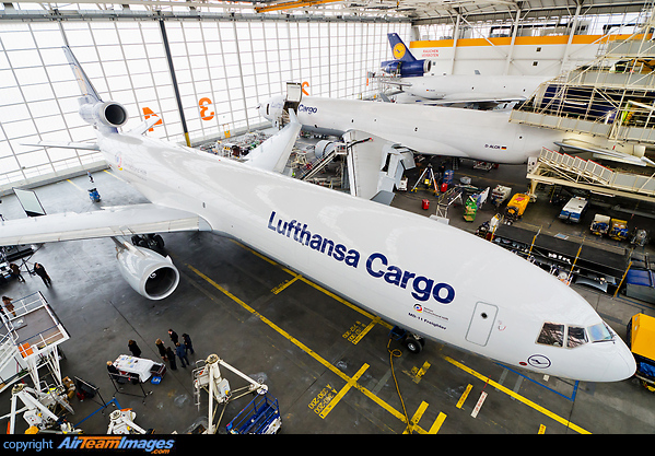 -CC has been the aircraft with the "100 Years Air Cargo" colours and now it shows the company's support for aid agencies of the "Aktion Deutschland Hilft" initiative. McDonnell Douglas MD-11F