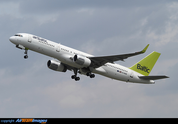 Boeing 757-256 Boeing 757-256