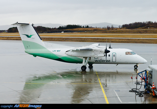 The usual rainy weather on the west coast of Norway... Bombardier Dash 8-103