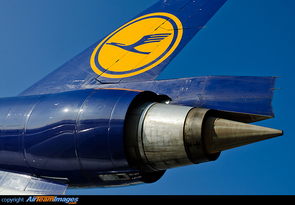 One of three General Electric CF6-80C2D1F engines of the MD-11. McDonnell Douglas MD-11F