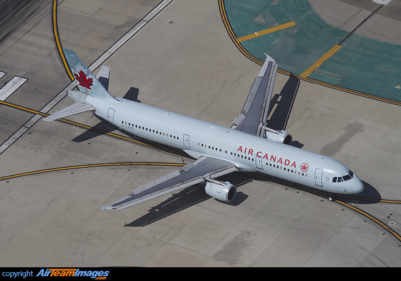 Airbus A321-211 Airbus A321-211
