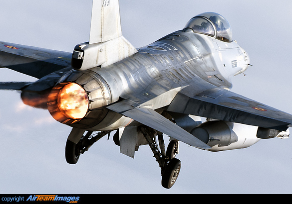 F-16AM Fighting Falcon F-16AM Fighting Falcon