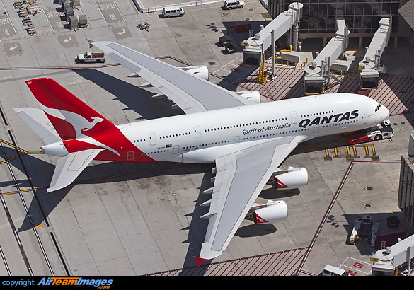 Airbus A380-842 Airbus A380-842