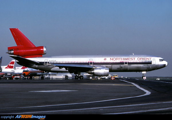 McDonnell Douglas DC-10-40 McDonnell Douglas DC-10-40