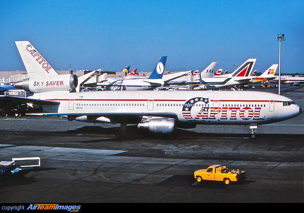 McDonnell Douglas DC-10-10 McDonnell Douglas DC-10-10