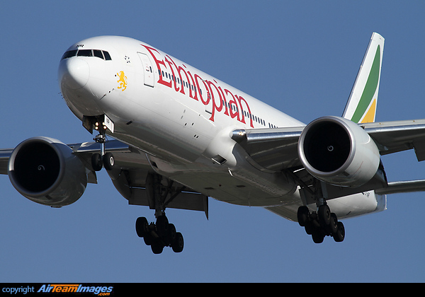 Boeing 777-260/LR Boeing 777-260/LR