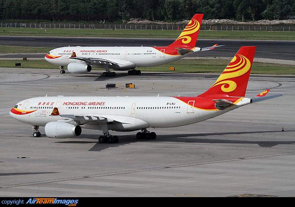 Airbus A330-243 Airbus A330-243