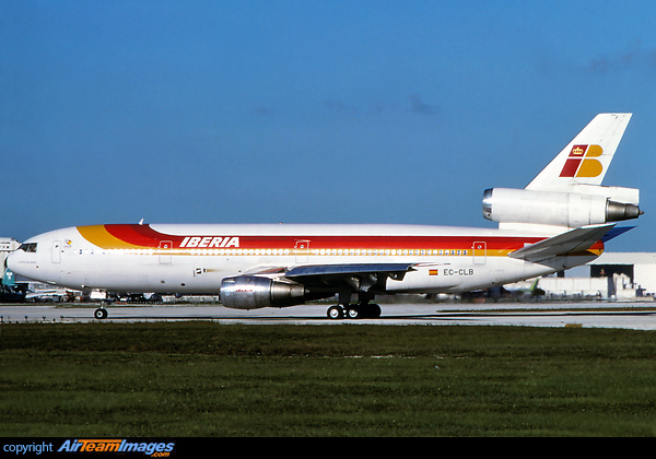 McDonnell Douglas DC-10-30 McDonnell Douglas DC-10-30