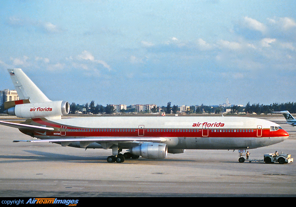 McDonnell Douglas DC-10-30 McDonnell Douglas DC-10-30