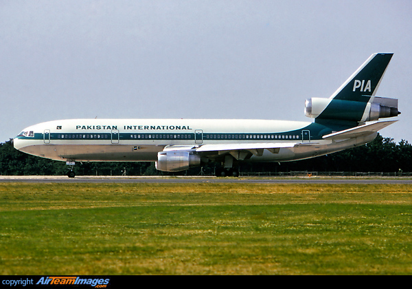 McDonnell Douglas DC-10-30 McDonnell Douglas DC-10-30