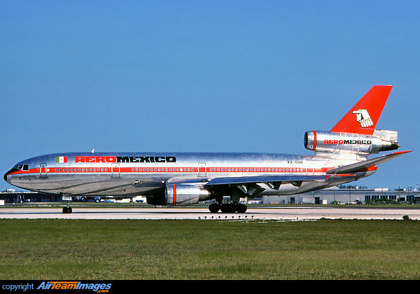 McDonnell Douglas DC-10-30 McDonnell Douglas DC-10-30