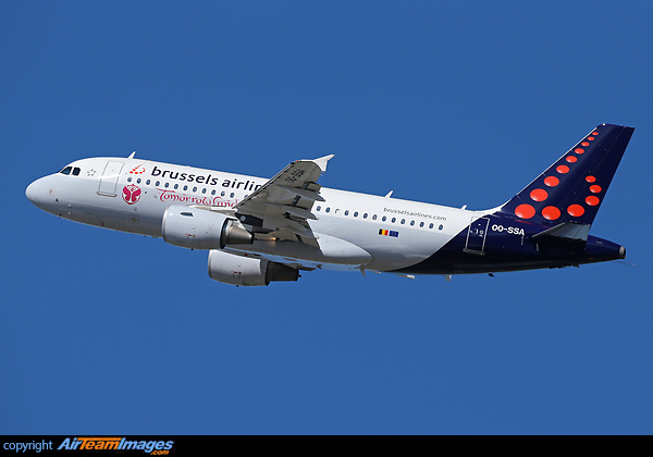 Tomorrowland 2013 sticker Airbus A319-111