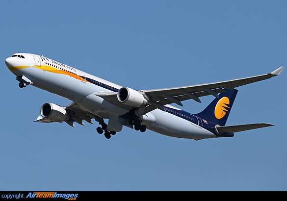 Airbus A330-302 Airbus A330-302