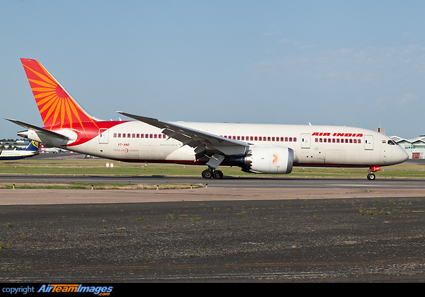 First arrival into Birmingham of Air India's new four times weekly service. Boeing 787-8 Dreamliner