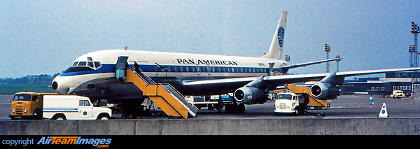 "Jet Clipper Pacific Trader" Douglas DC-8-32