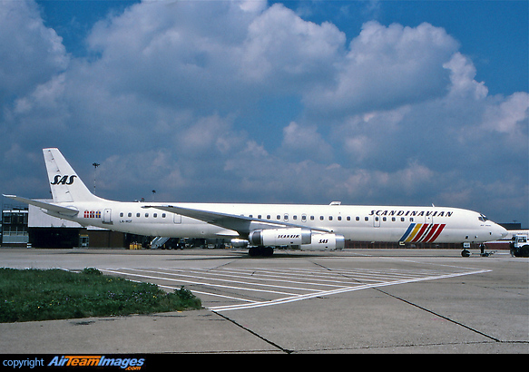 Douglas DC-8-63PF Douglas DC-8-63PF