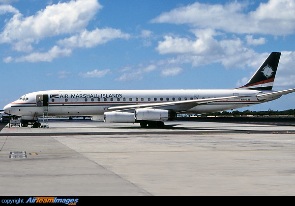 Douglas DC-8-62CF Douglas DC-8-62CF