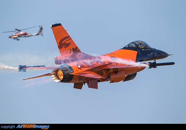 F-16AM Fighting Falcon F-16AM Fighting Falcon