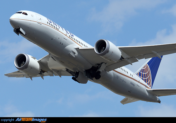 Boeing 787-8 Dreamliner Boeing 787-8 Dreamliner