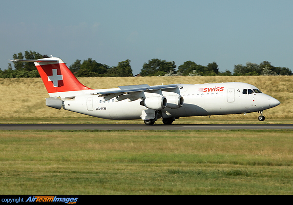 British Aerospace Avro RJ100 British Aerospace Avro RJ100