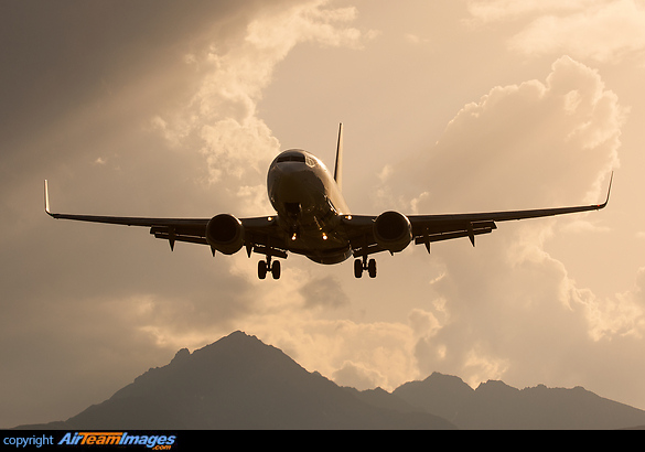 Boeing 737-7K2 Boeing 737-7K2