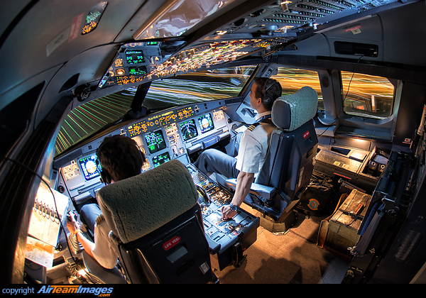Airbus A321-200 Airbus A321-200