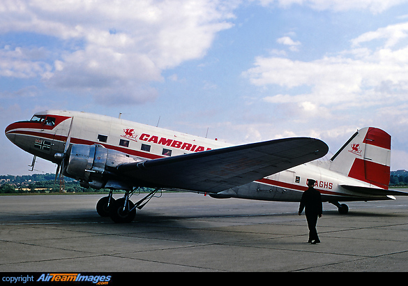 Douglas C-47A-DL (DC-3) Douglas C-47A-DL (DC-3)