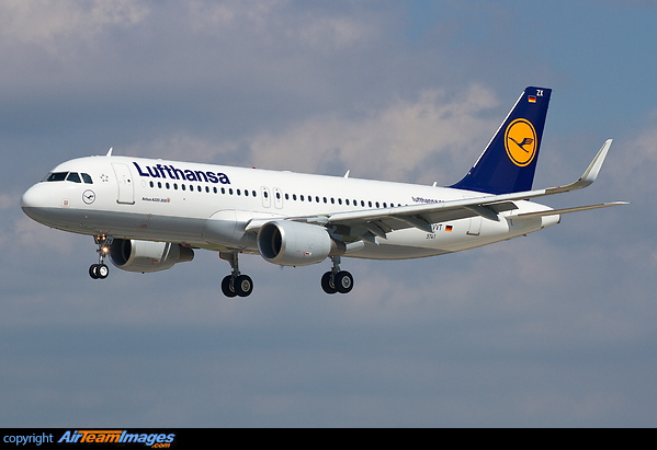 Airbus A320-214 Airbus A320-214