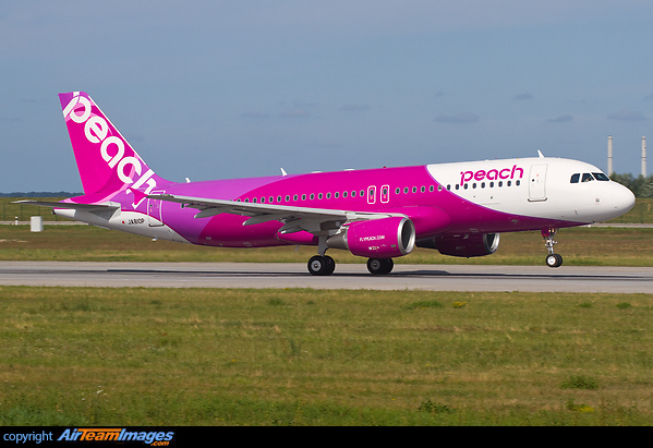 Airbus A320-214 Airbus A320-214