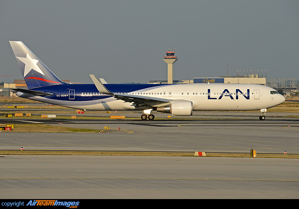 Boeing 767-316/ER Boeing 767-316/ER